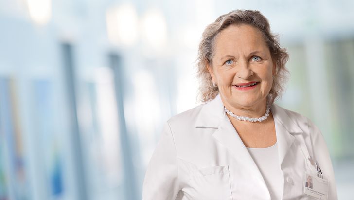 Dr. med. Esther Hindermann