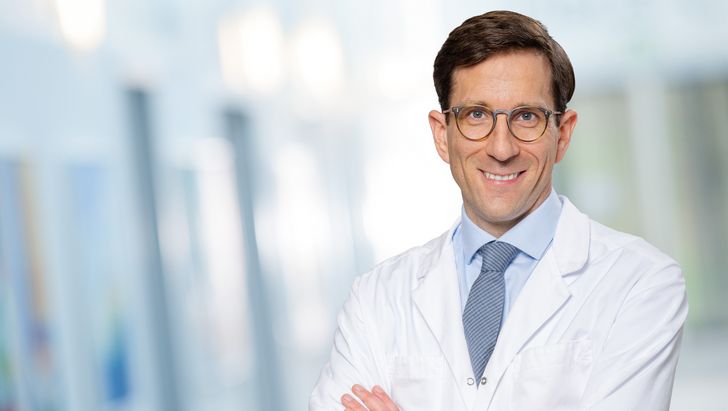 Dr. med. Marco Laures Dr. med. Marco Laures
